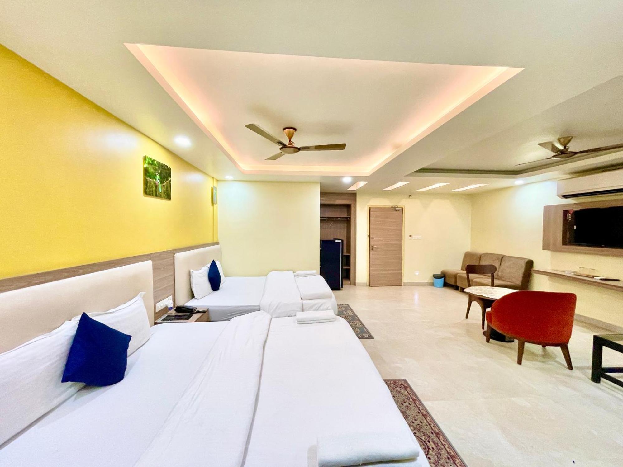 Hotel Rb International ! Puri Near-Sea-Beach-And-Temple Fully-Air-Conditioned-Hotel With-Lift-And-Card Payment Accepted-Parking-Facility, Best Hotel In Puri Esterno foto