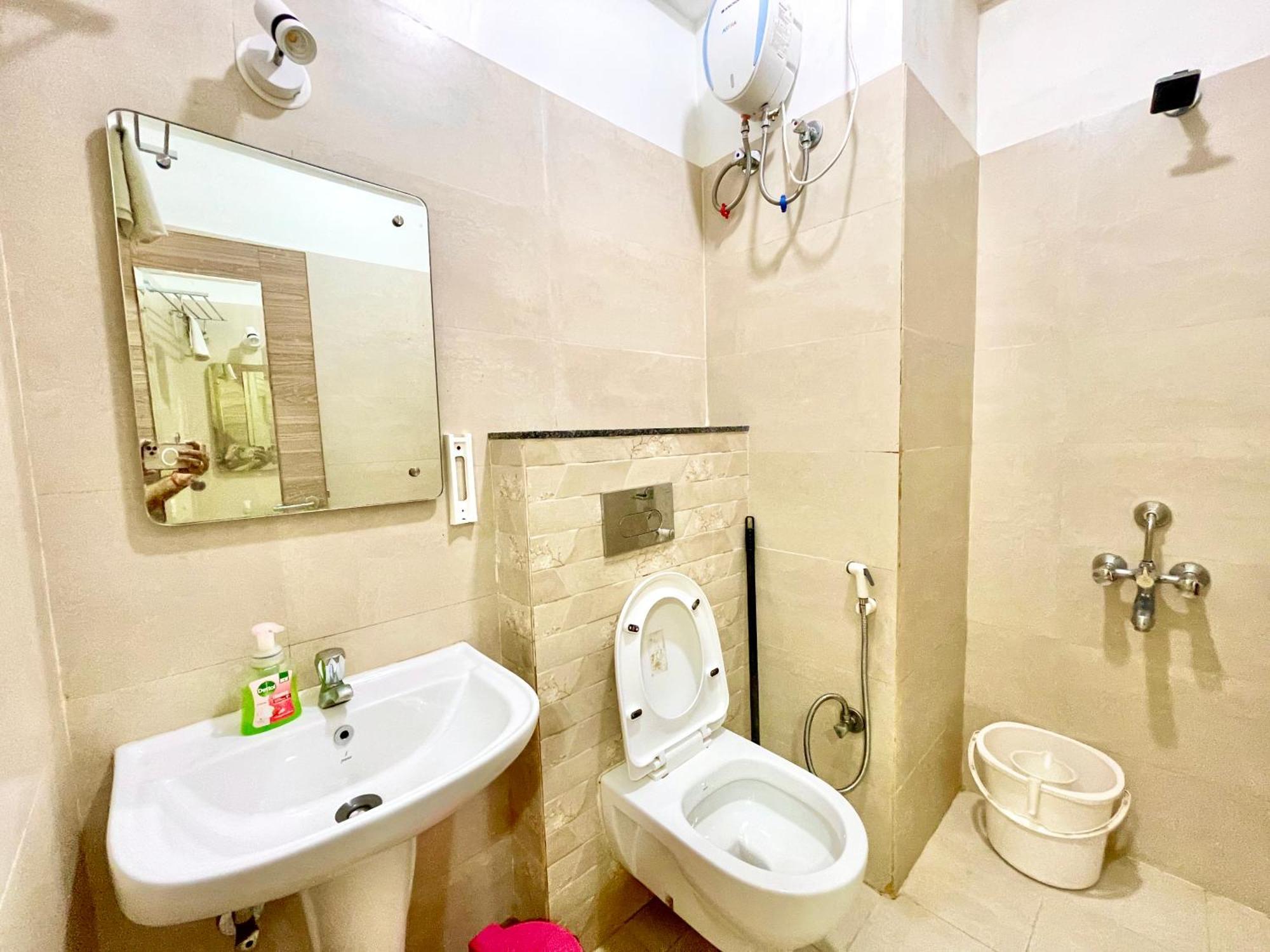 Hotel Rb International ! Puri Near-Sea-Beach-And-Temple Fully-Air-Conditioned-Hotel With-Lift-And-Card Payment Accepted-Parking-Facility, Best Hotel In Puri Esterno foto